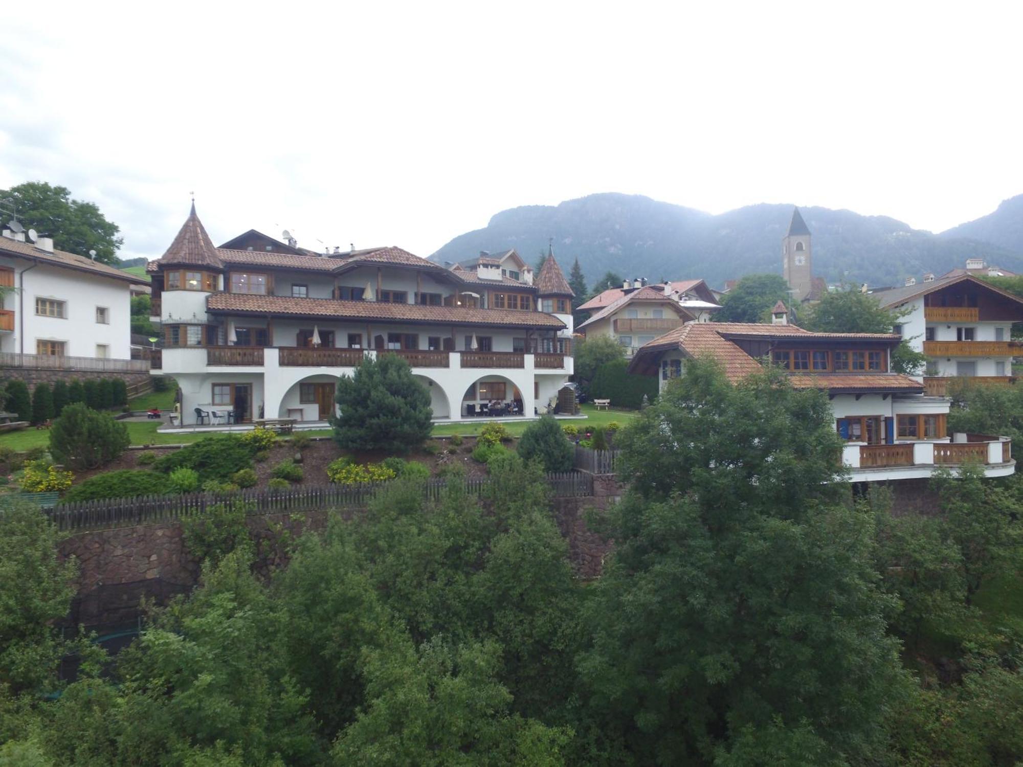 Residence Burghof ซีอูซี ภายนอก รูปภาพ